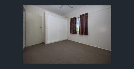 Renovated Family Home! - Photo 5