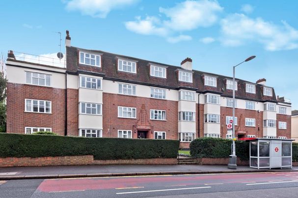 Wentworth Court, Surbiton, KT6 - Photo 1