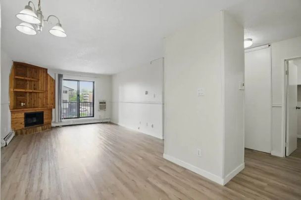 2 Bedroom - Photo 1