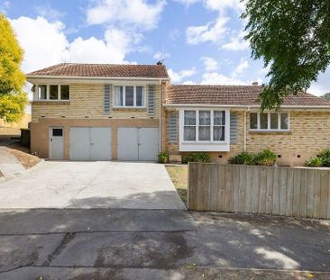 Charming 2 bed unit - walk to the hospital - Photo 6
