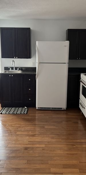 Tout Inclus App. 3 1/2 à Louer - Photo 1