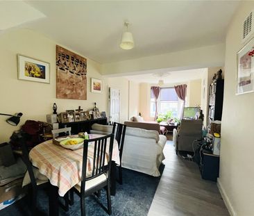 The Chase, Pinner, HA5 5QP - Photo 1