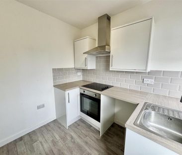 1 bedroom terraced house to rent - Photo 3