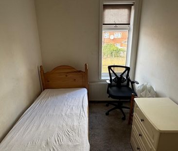 Sincil Bank, Lincoln, LN5 7TJ - Photo 1
