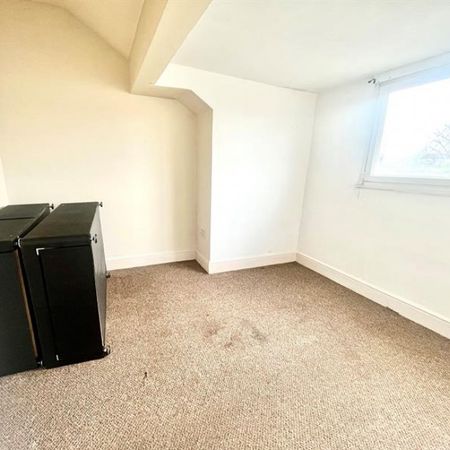 2 Bedroom Apartment To Let - Photo 3