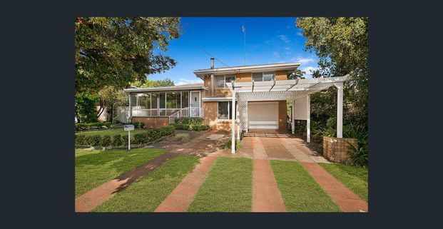 Family Home in Rangeville - Photo 1