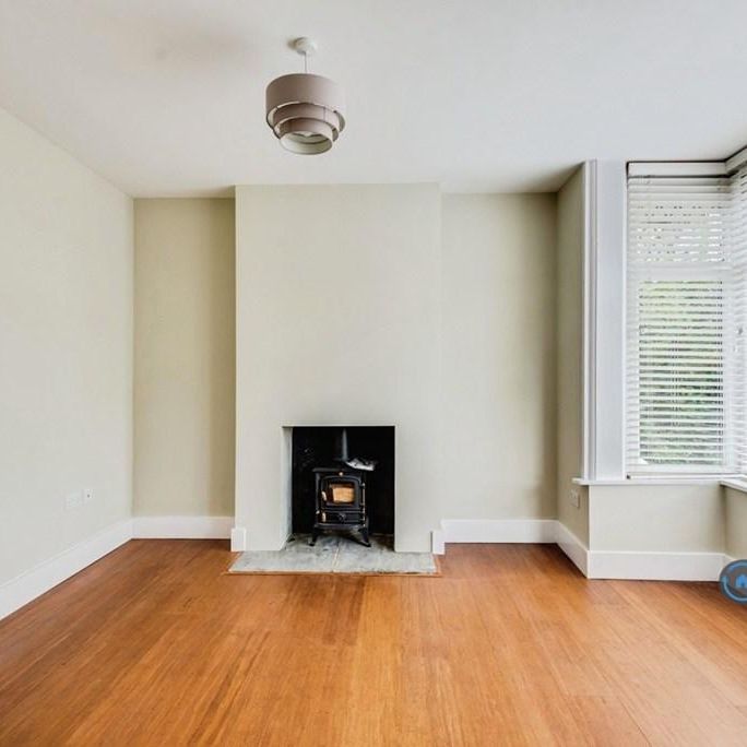 4 bedroom detached house to rent - Photo 1