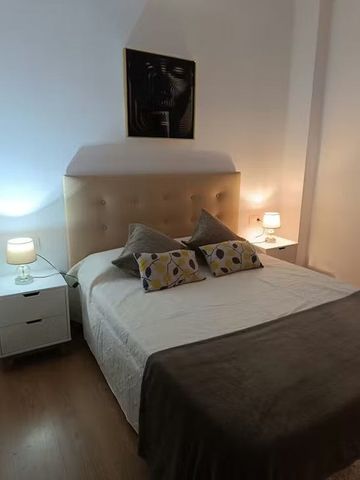 Carrer dEscalante, Valencia, Valencian Community 46011 - Photo 4