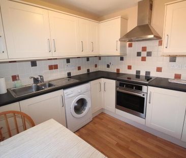 9D Rathcoole Close, Newtownabbey, BT37 9AP - Photo 5