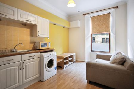 1 Bedroom Property To Rent - Photo 4