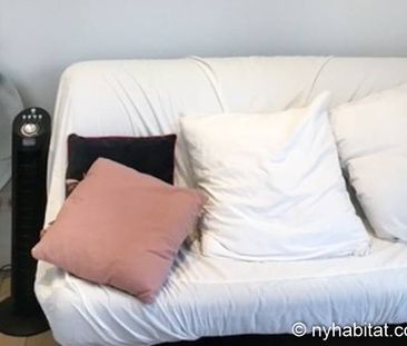 Logement à Paris, Location meublée - Photo 2