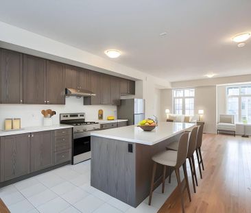 For Lease - 3 Petch Avenue, Caledon, Ontario - Photo 4