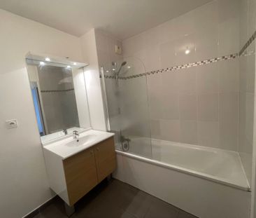 Location Appartement 3 pièces 67m² - Photo 6