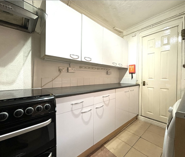 1 bedroom house to rent - Photo 2