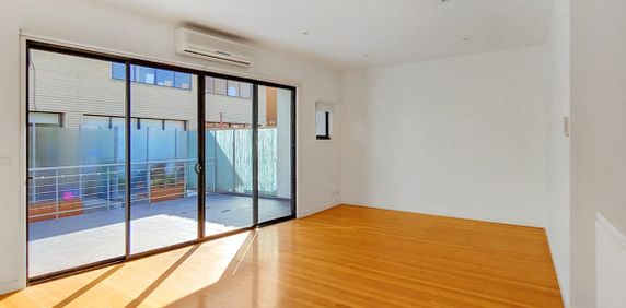 3/5-7 Princes Street, Abbotsford, Vic 3067 - Photo 2