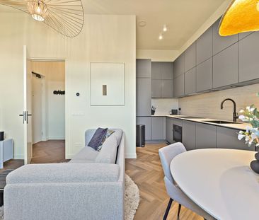Appartement te huur: Eisenhowerlaan 158-G 2517 KP Den Haag - Photo 2