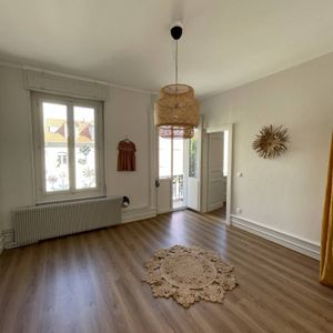 À LOUER ! Agréable appartement 4-5 pièces avec balcons idéalement situé dans le quartier de Neudorf à Strasbourg à deux pas de la Place du Marché et des commerces - Photo 3