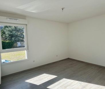 Location Appartement 3 pièces 65m² - Photo 5