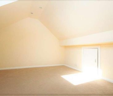 Grasmere Avenue, Hounslow, London, TW3 - Photo 4