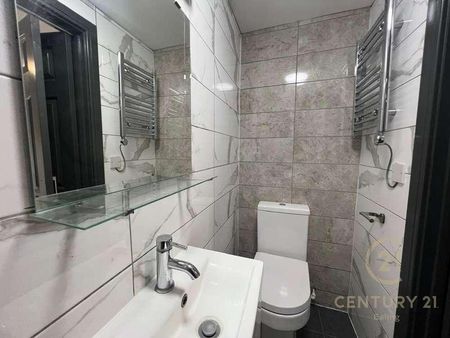 Sherbourne Close, Slough, SL3 - Photo 5