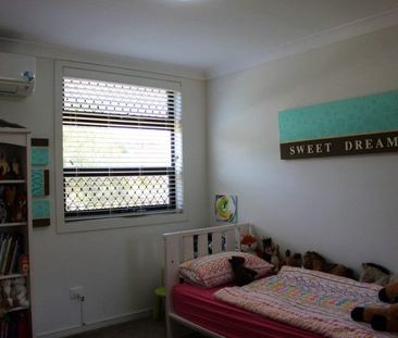 3 Bedroom Townhouse 100m to Westfield Carindale - Photo 1