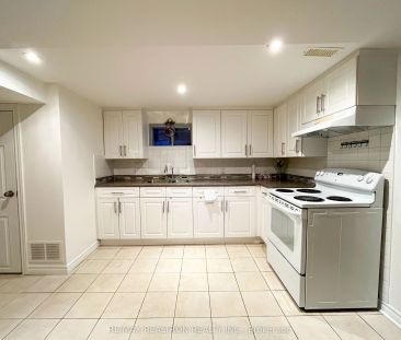 54 Rockport Crescent #bsmt - Photo 2