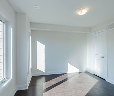 For Lease - 37 Wild Rose Gardens Unit# 2, Toronto, Ontario - Photo 2