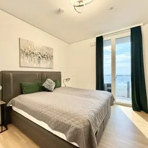 Exklusives Wohnen mit Panorama über Wien: Neuwertige 2-Zimmer-Wohnung mit Balkon in der 15. Etage - Photo 2