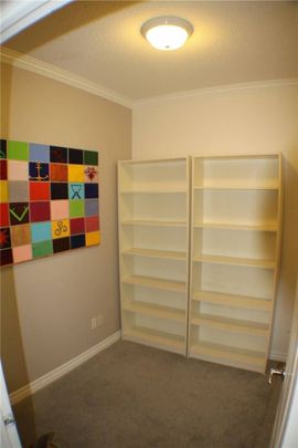 For Lease - 18 Holmes Avenue Unit# 708, Toronto, Ontario - Photo 1