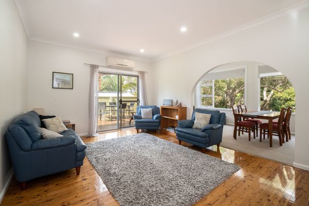 North Curl Curl, 12 Burilla Avenue - Photo 1