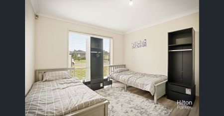 Renovated home in an excellent location - unfurnished - Photo 2