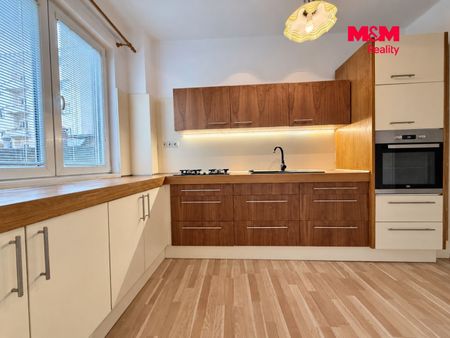 Pronájem, Byt 2+1, 65 m², Ostrava, Zámecká - Photo 3