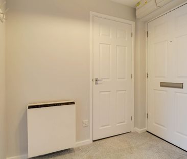 Robin Court, Westfield Road, Harpenden, AL5 4UH - Photo 3