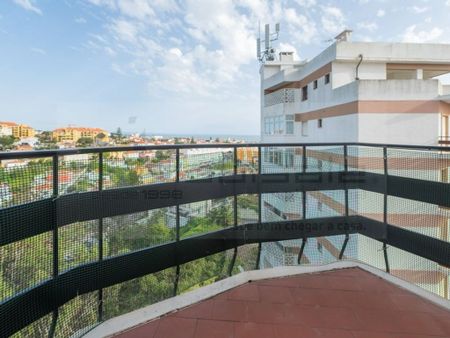 3 room luxury Apartment for rent in Cascais e Estoril, Portugal - Photo 5