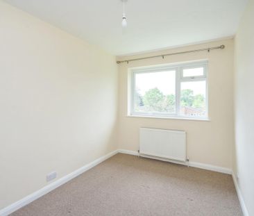 2 bedroom maisonette to rent Cadogan Court, Sutton, SM2 - Photo 2
