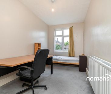 6 bedroom house to rent - Photo 2