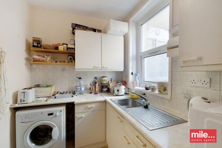 Crownhill Road, London, NW10 - Photo 4