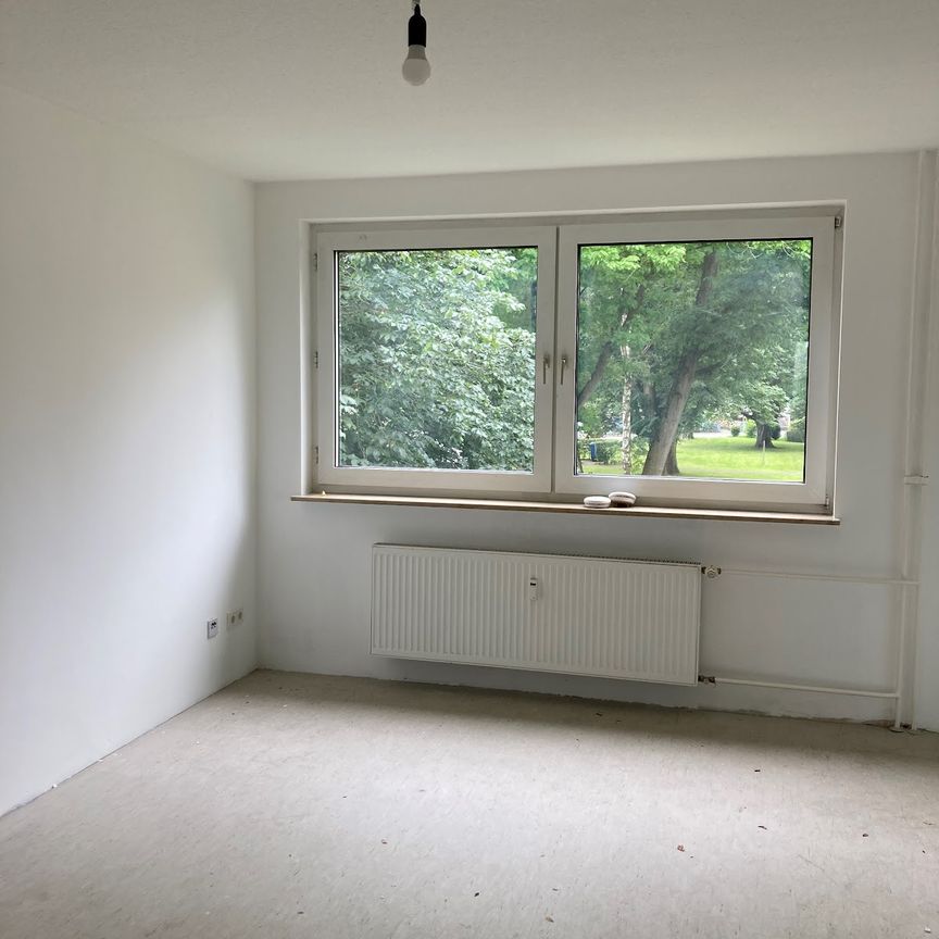 *WBS erforderlich* Balkonwohnung für Paare! - Photo 1