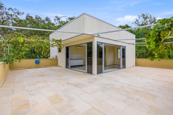2 Hannah Court, Worongary QLD 4213 - House For Rent | Domain - Photo 1
