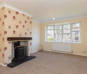 3 bedroom bungalow to rent - Photo 1