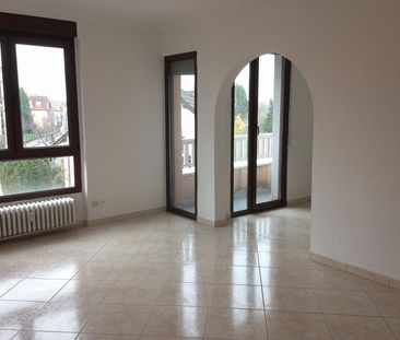 Location Appartement 4 pièces 68m² SARREGUEMINES 57200 - Photo 2