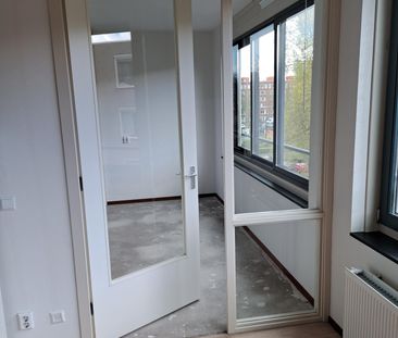 Appartement te huur: Preangerstraat 11-B 1095 GZ Amsterdam - Photo 2