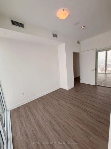 1 Quarrington Lane #1217 - Photo 4