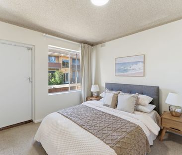 Low-Maintenance City-Fringe Unit Close to Tram stop - Photo 6