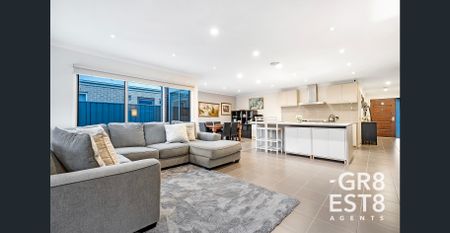 Home for Style & Comfort - Photo 3