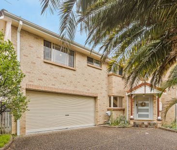 2/64 Gilmore Street, West Wollongong NSW 2500, West Wollongong - Photo 3