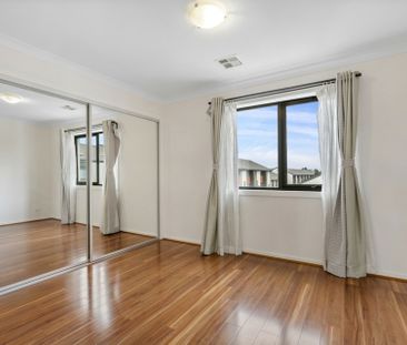 Family Friendly Townhouse - Photo 6