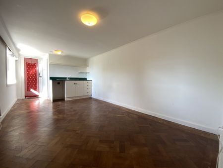 Spacious 5BR Owner agrees to Flatting ！！ - Photo 3