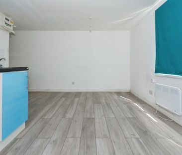 St. Matthews Road, SMETHWICK - Photo 2