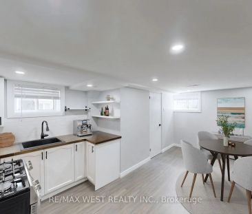 Detached Home For Lease | W9284843 - Photo 1